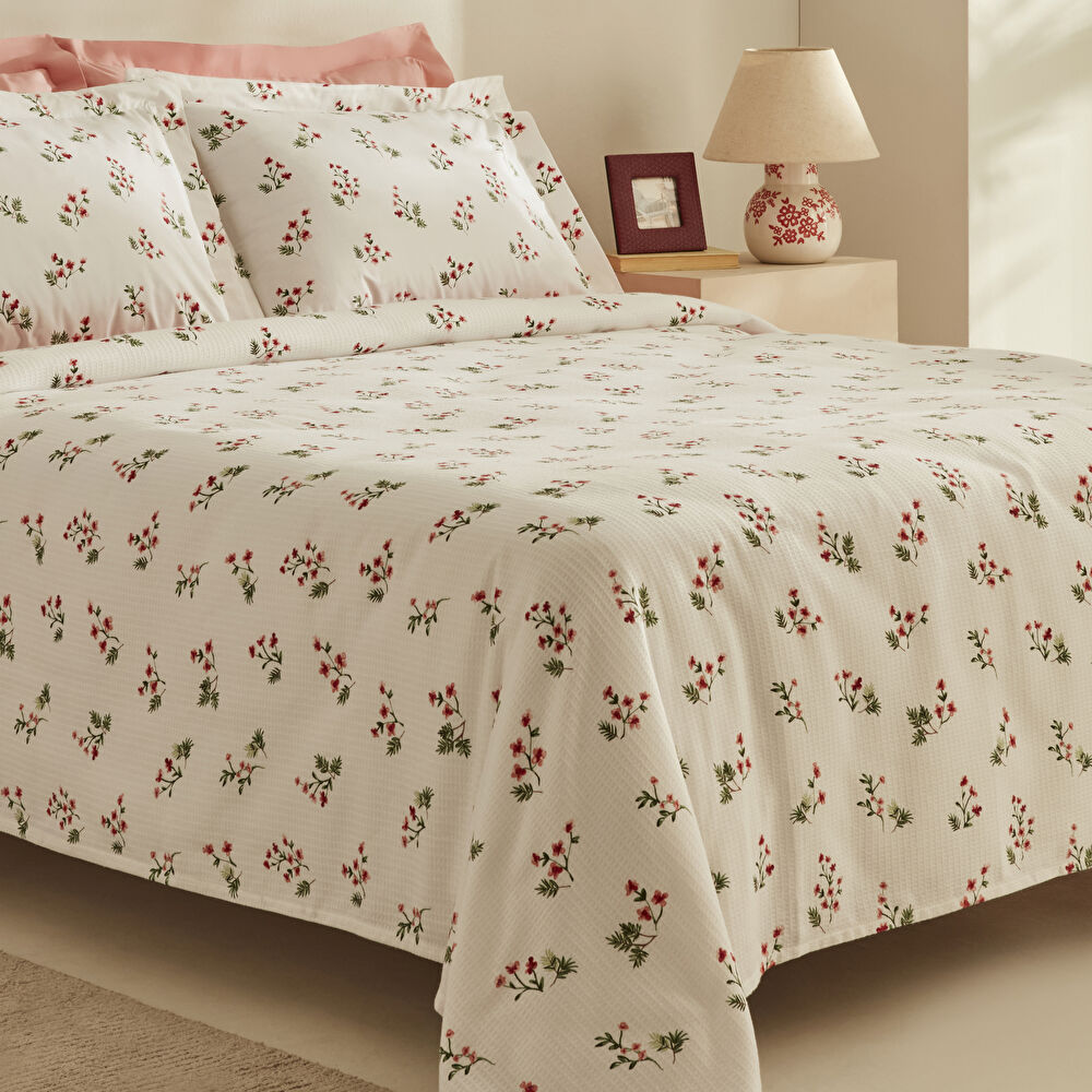 Karaca Home Silvie %100 Pamuk Çift Kişilik Pike Takımı Kırmızı  görseli 3
