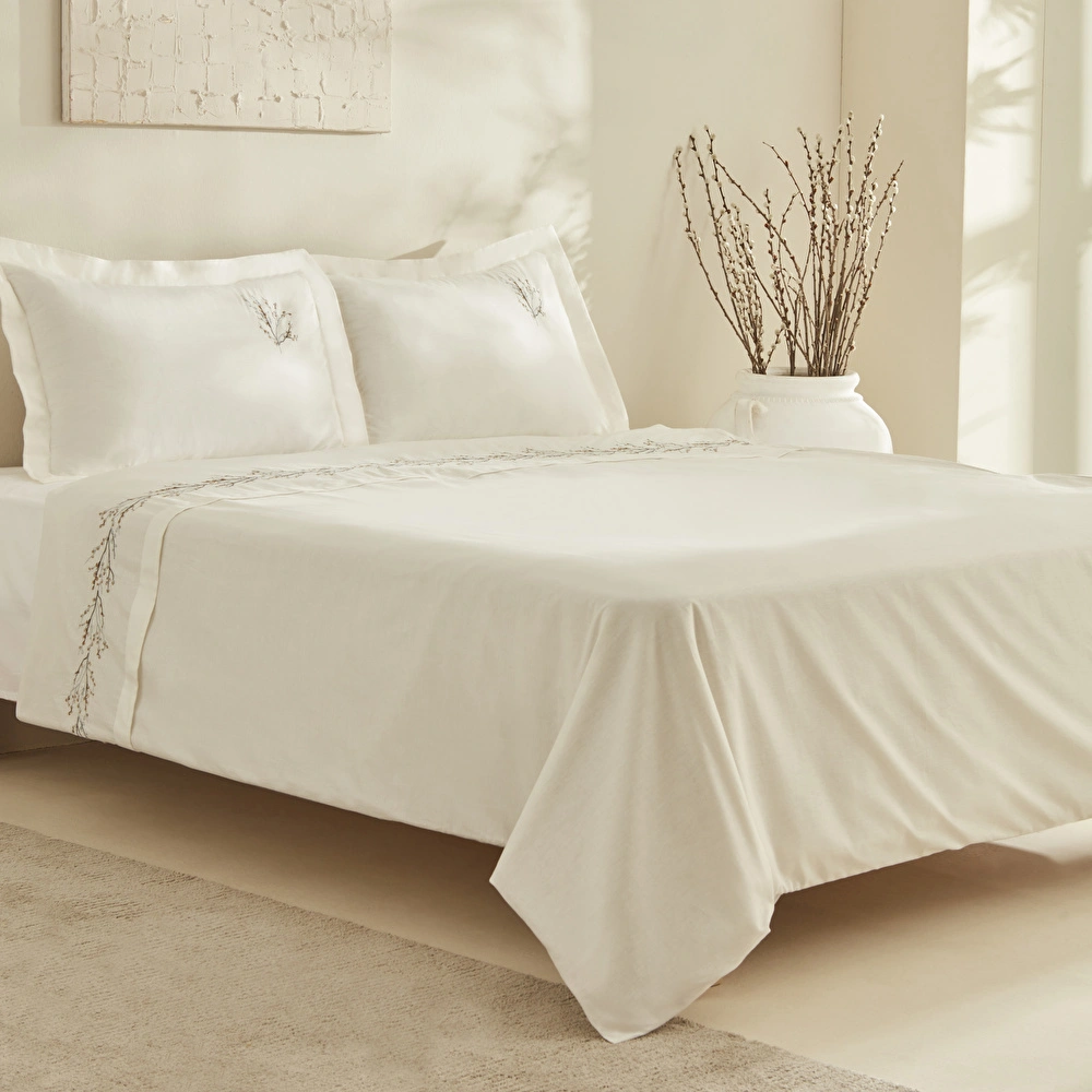 Karaca Home Dorado Çift Kişilik Nakışlı Nevresim Takımı Hardal görseli 1