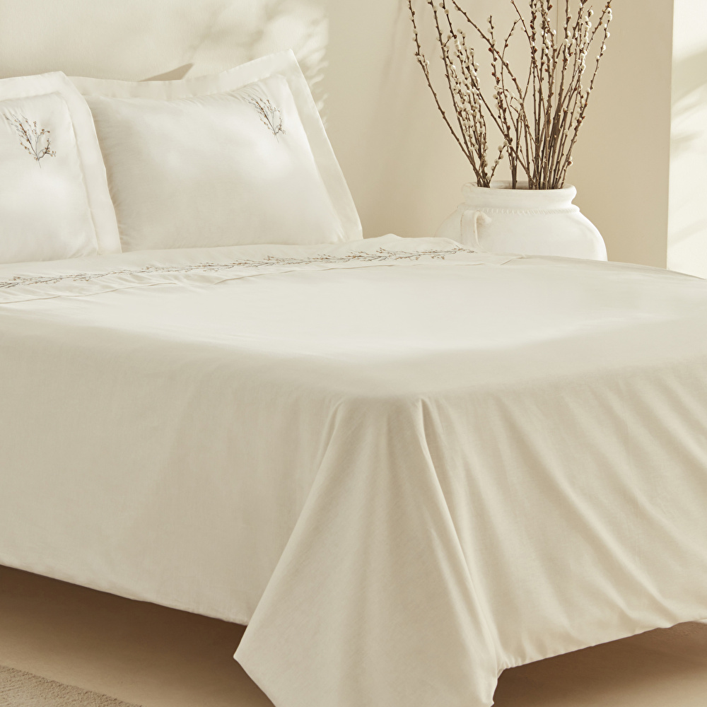 Karaca Home Dorado Çift Kişilik Nakışlı Nevresim Takımı Hardal görseli 2