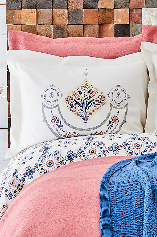 Karaca Home Semavi Bordo Çift Kişilik Rnf 8 Parça Winter Set görseli 2