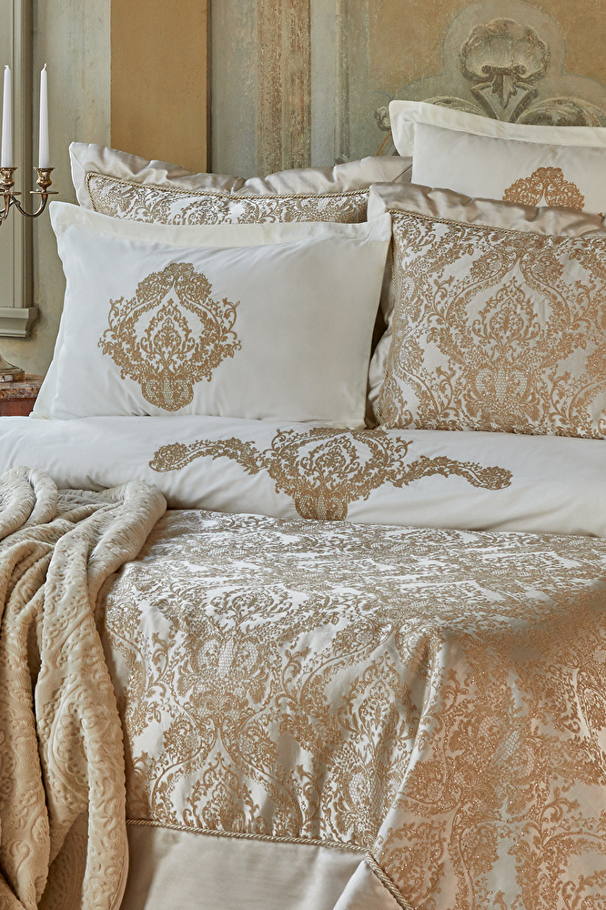 Karaca Home Eldora Gold 10 Parça Çeyiz Seti görseli 2