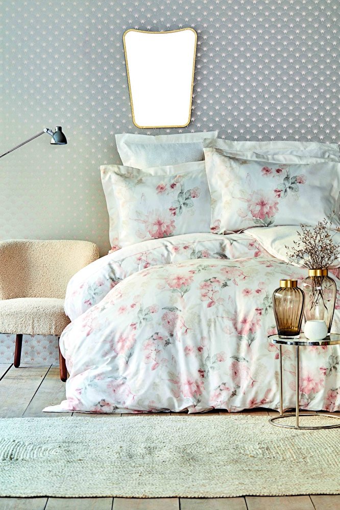Karaca Home Alvise Blush Saten Çift Kişilik Nevresim Takımı görseli 1