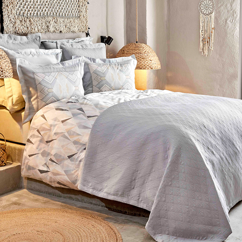 Karaca Home Diamente Gri Çift Kişilik Nevresim Yatak Örtüsü Set görseli 1