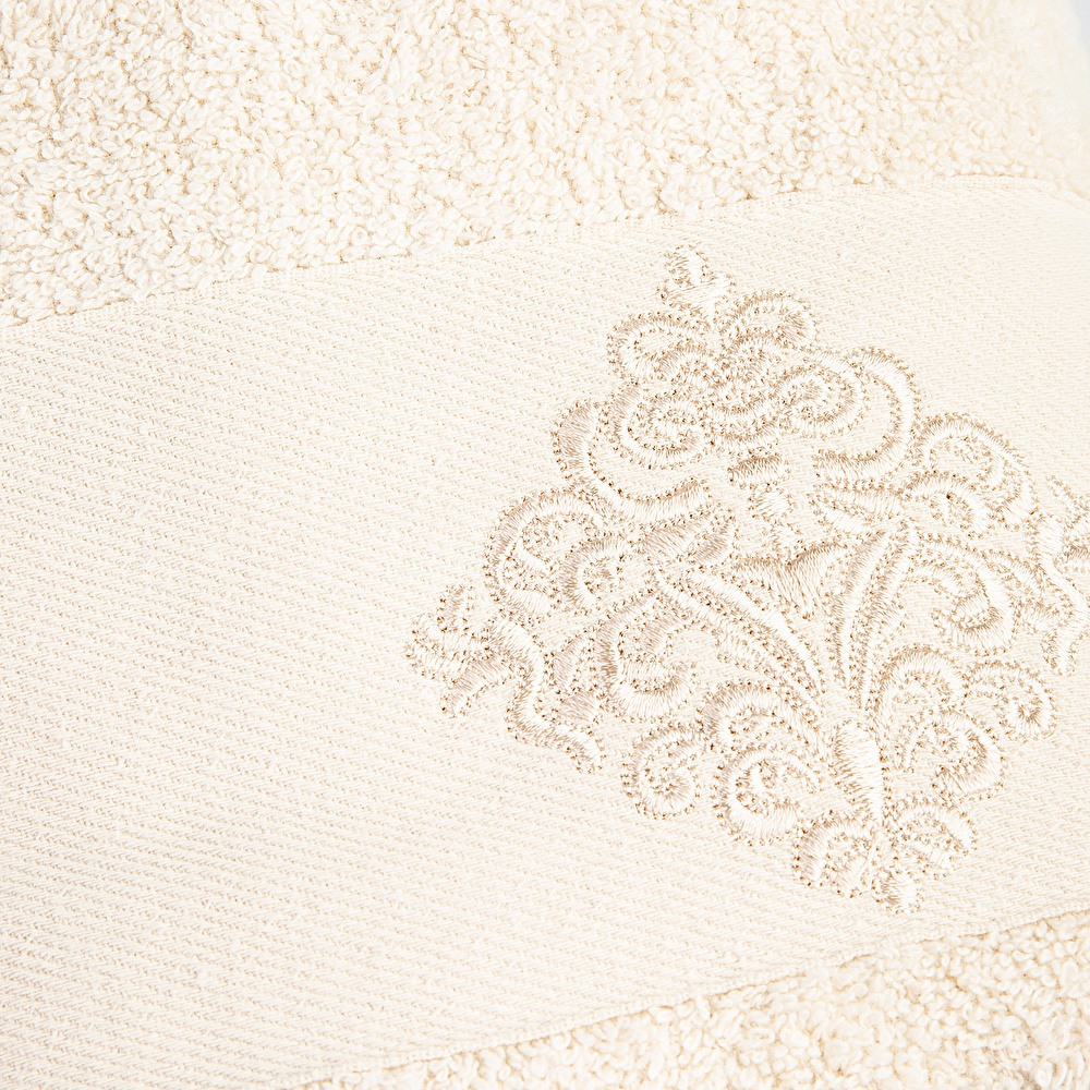 Karaca Home Valeria Royal Dantelli Mürdüm Hamam Seti görseli 6