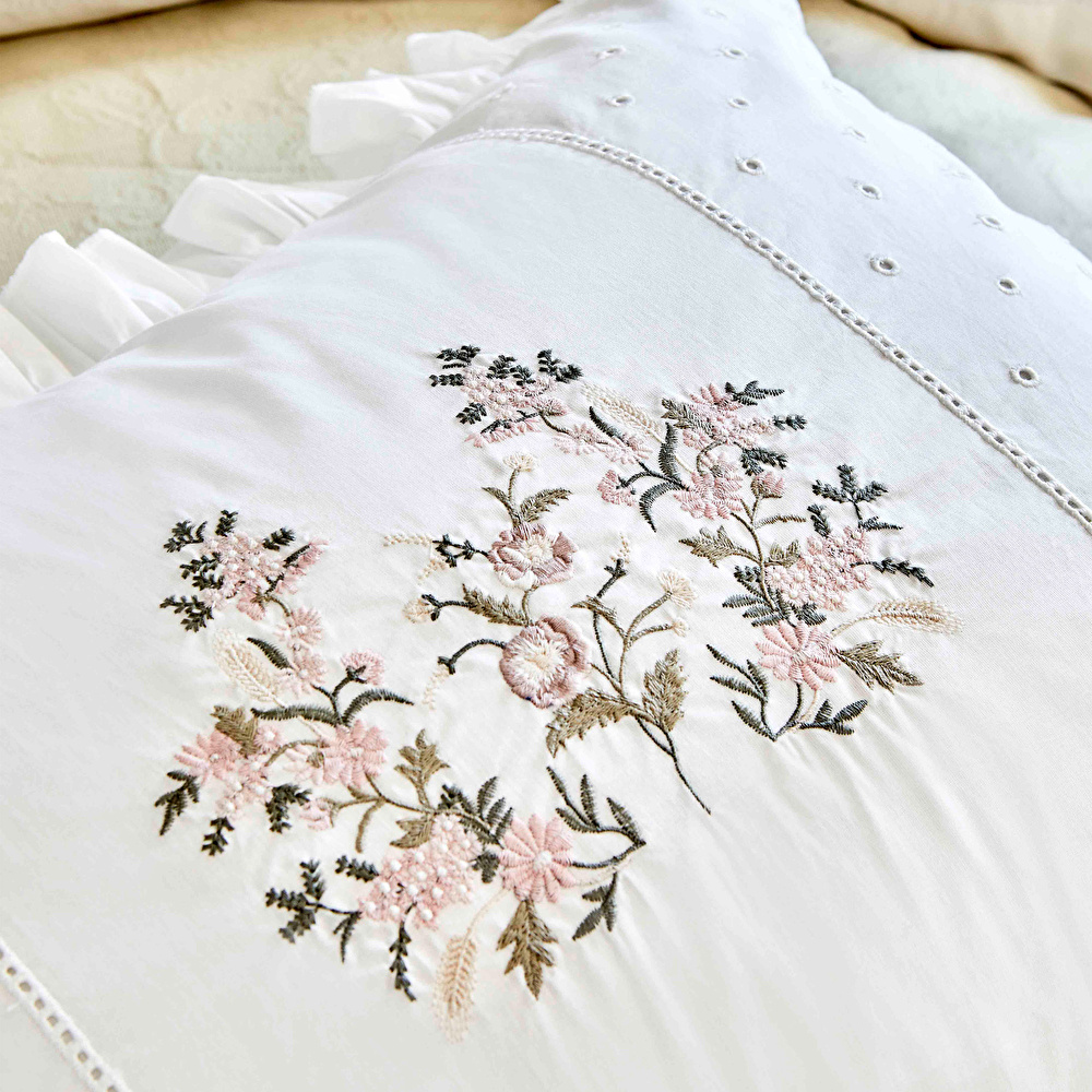 Karaca Home Garden Yeşil Çift Kişilik Nakışlı Nevresim Pike Set görseli 5