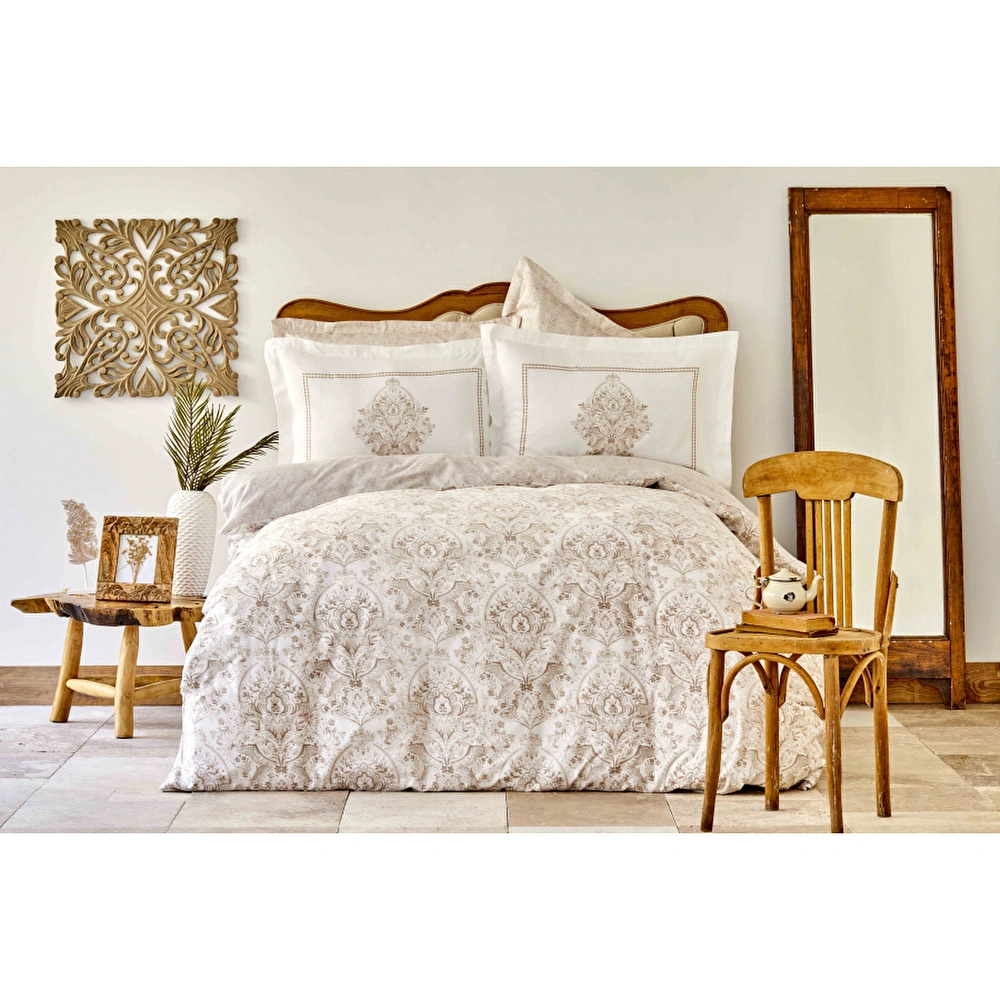 Karaca Home Almond Bej Çift Kişilik Pike Takımı görseli 1