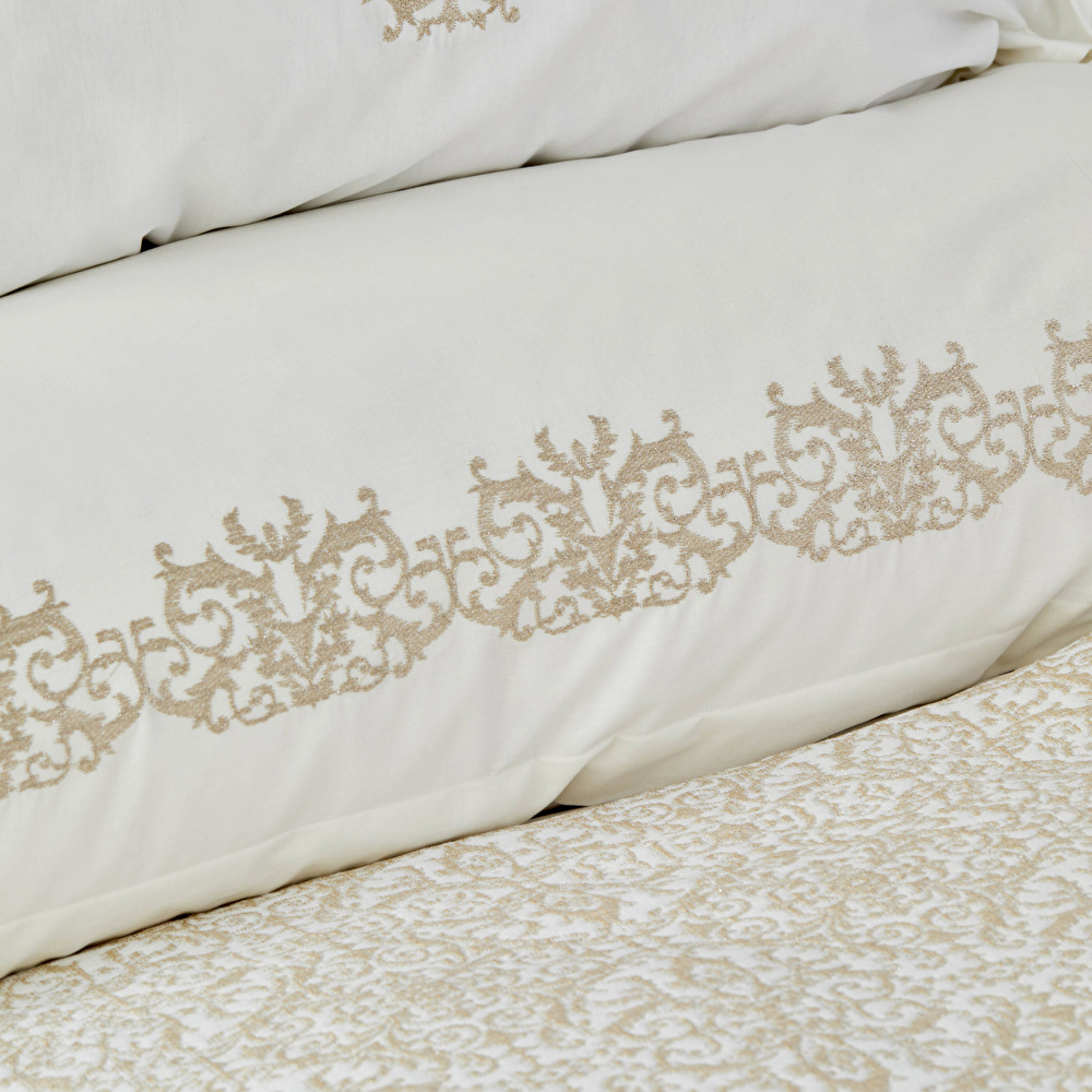 Karaca Home Adelle Gül Kurusu Nakışlı Private 10 Parça Pamuk Wedding Set görseli 4