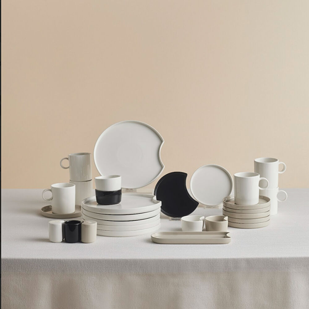 Karaca Red Carpet Collection X Hussein Chalayan Forever Bone Poly 28 Parça 6 Kişilik Kahvaltı Takımı