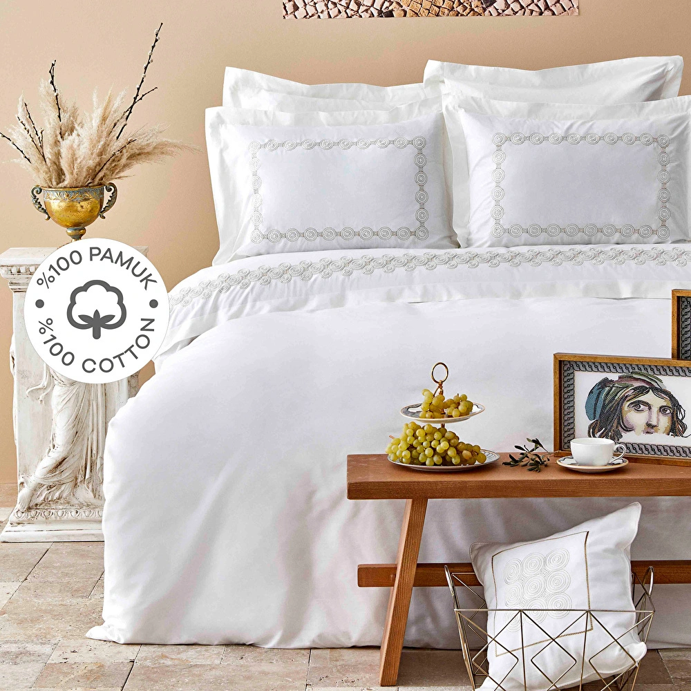 Karaca Home Atlas Gold %100 Pamuk Nakışlı Çift Kişilik Nevresim Takımı görseli 1