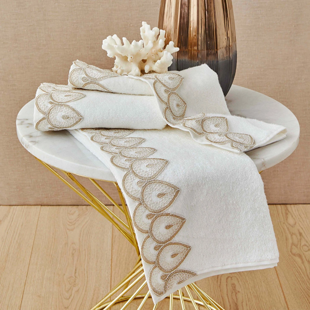 Karaca Home Fidelle Gold %100 Pamuk Offwhite Fransız Dantelli Havlu Seti görseli 1