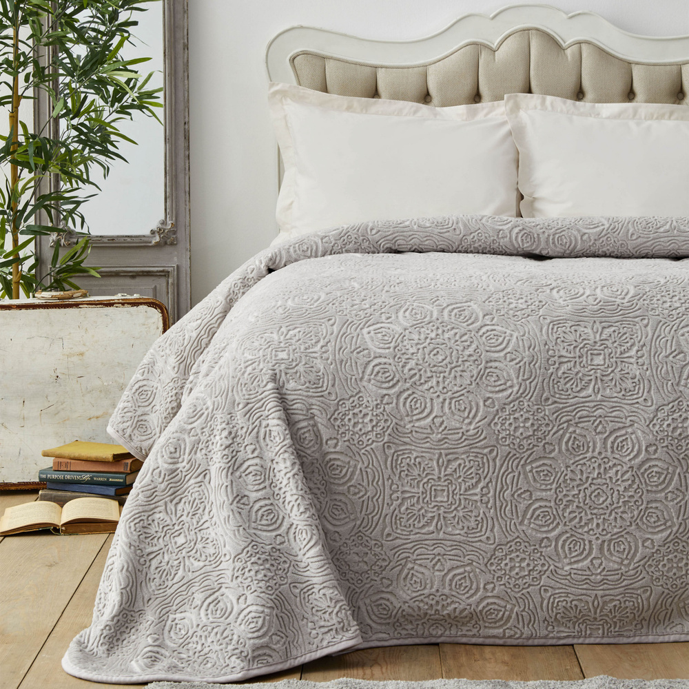 Karaca Home Scala Vizon Çift Kişilik Embosy Battaniye görseli 1