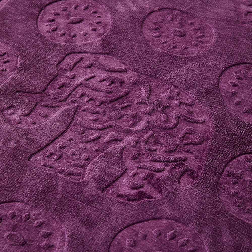 Karaca Home Elephant Mürdüm Çift Kişilik Soft Embosy Battaniye görseli 2
