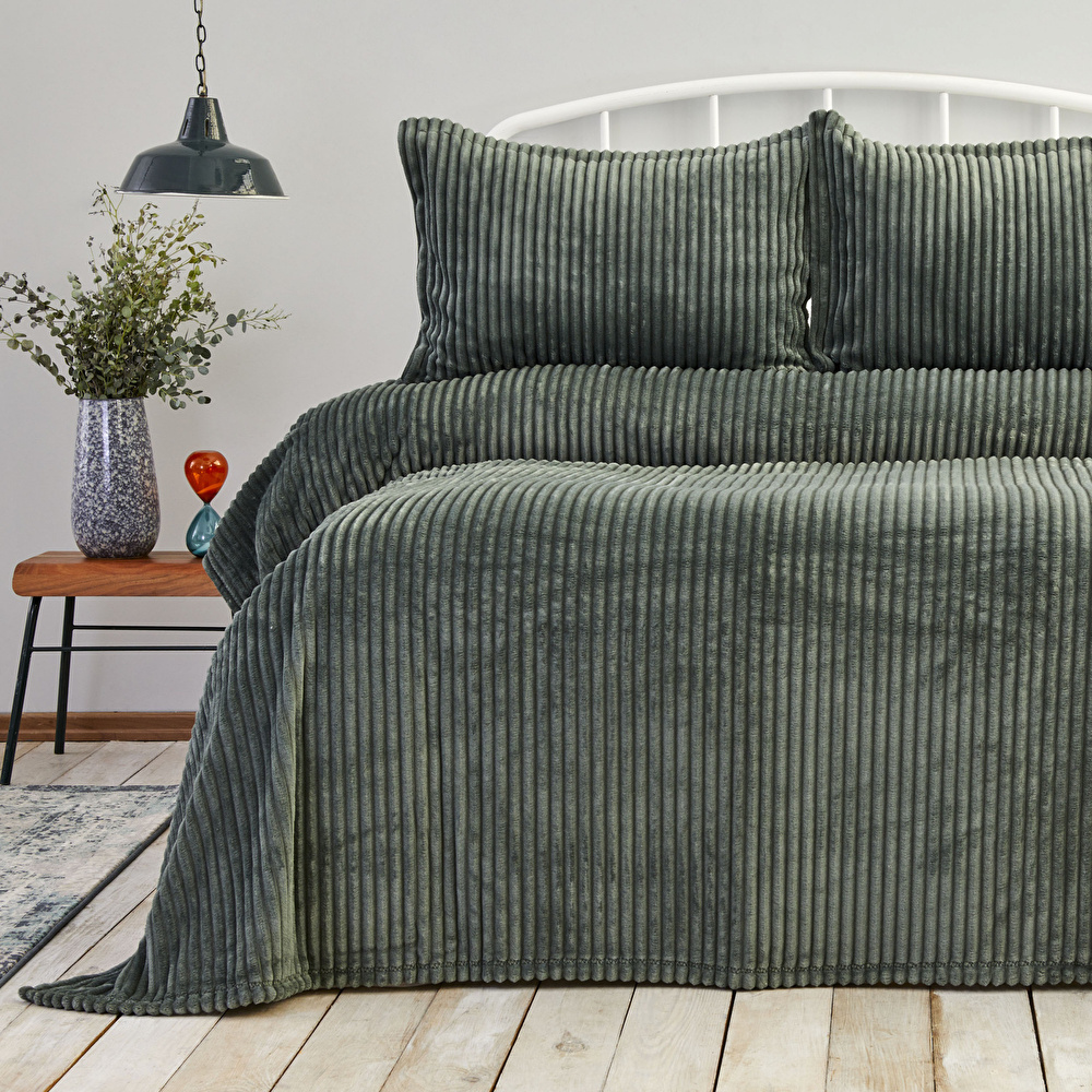 Karaca Home Joena Yeşil Çift Kişilik Soft Yatak Örtüsü görseli 1