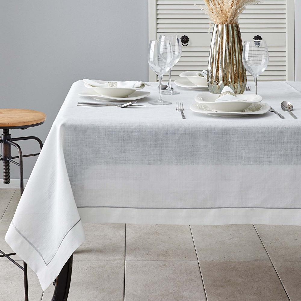 Karaca Home Linen Gümüş 13 Parça Masa Örtüsü Seti görseli 1