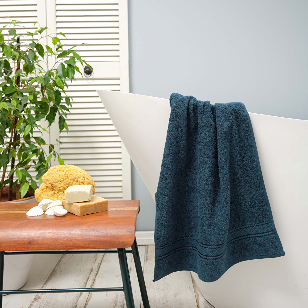 Karaca Home Daily Soft %100 Pamuk Yüz Havlusu 50x90 cm Koyu Petrol görseli 1