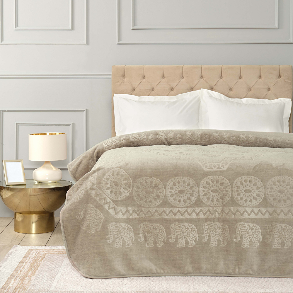 Karaca Home Elephant Vizon Çift Kişilik Soft Embosy Battaniye görseli 1
