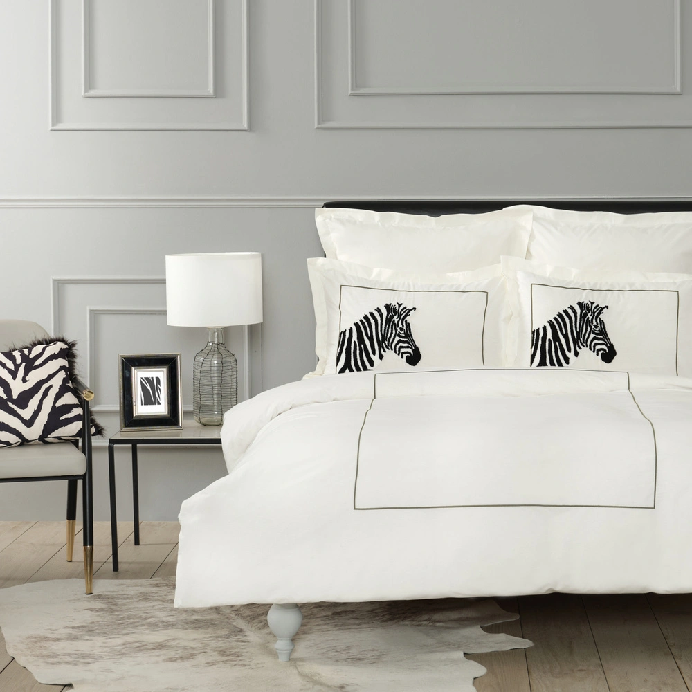 Karaca Home Stripes Siyah Çift Kişilik Nakışlı Nevresim Takımı görseli 3