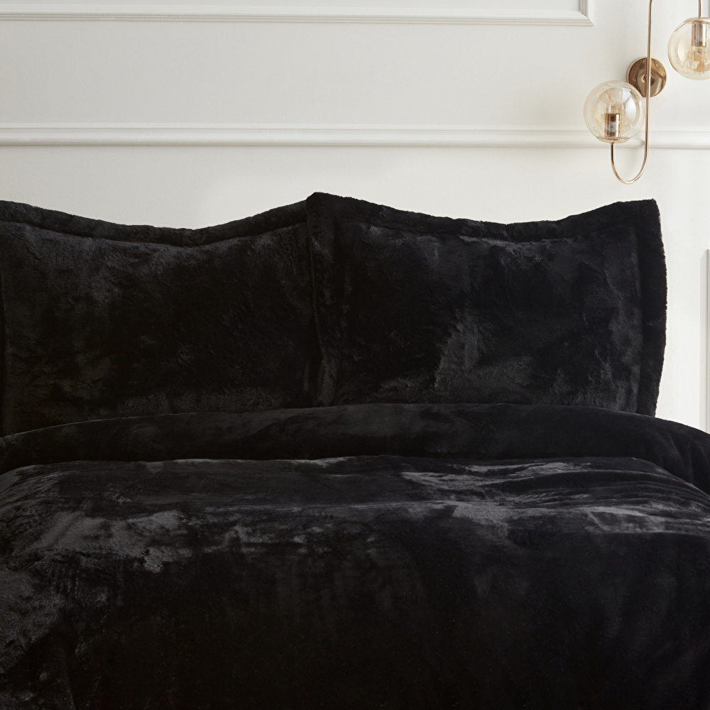 Karaca Home Fluffy Çift Kişilik Kürk Yatak Örtüsü Siyah görseli 4