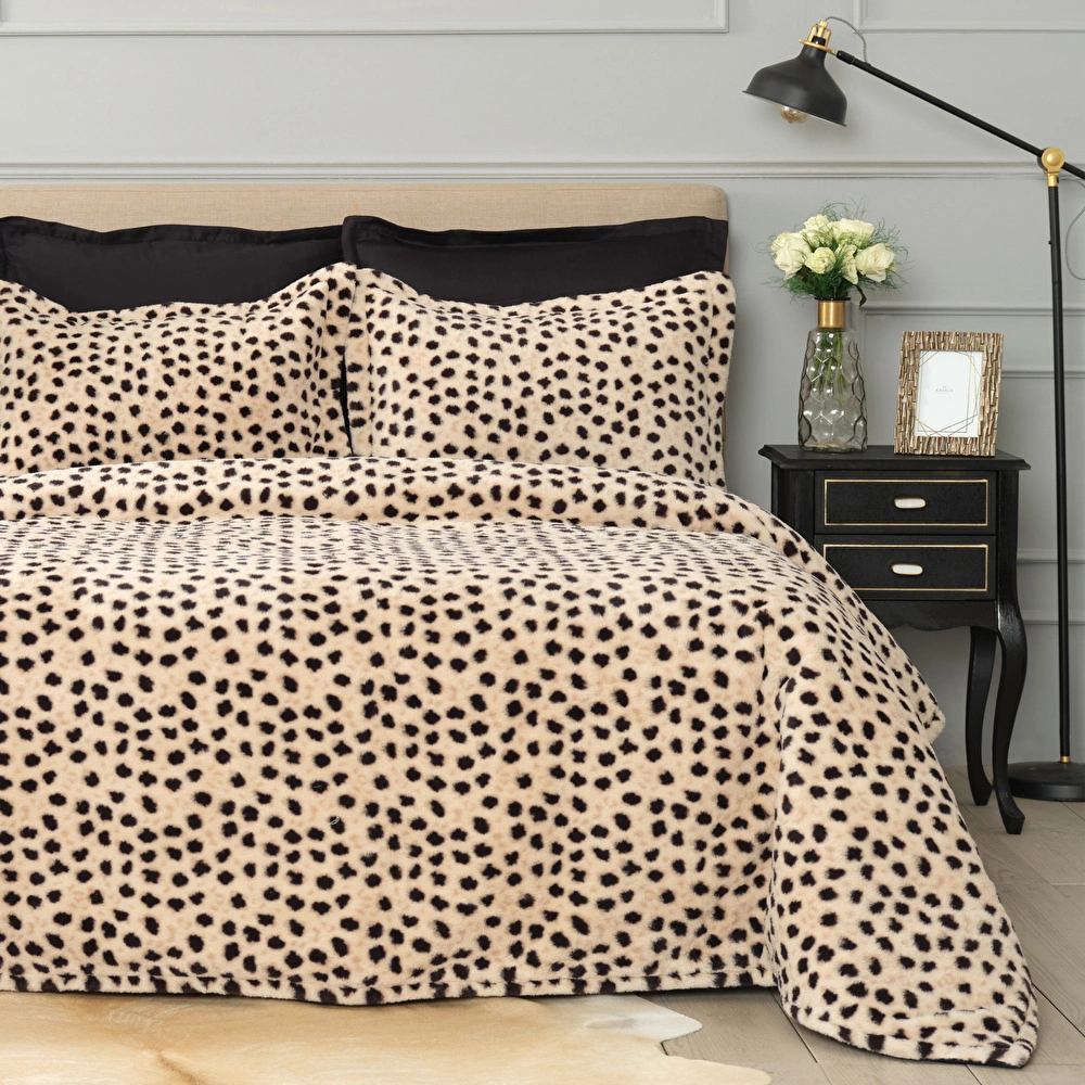 Karaca Home Fluffy Leopar Çift Kişilik Kürk Yatak Örtüsü görseli 2