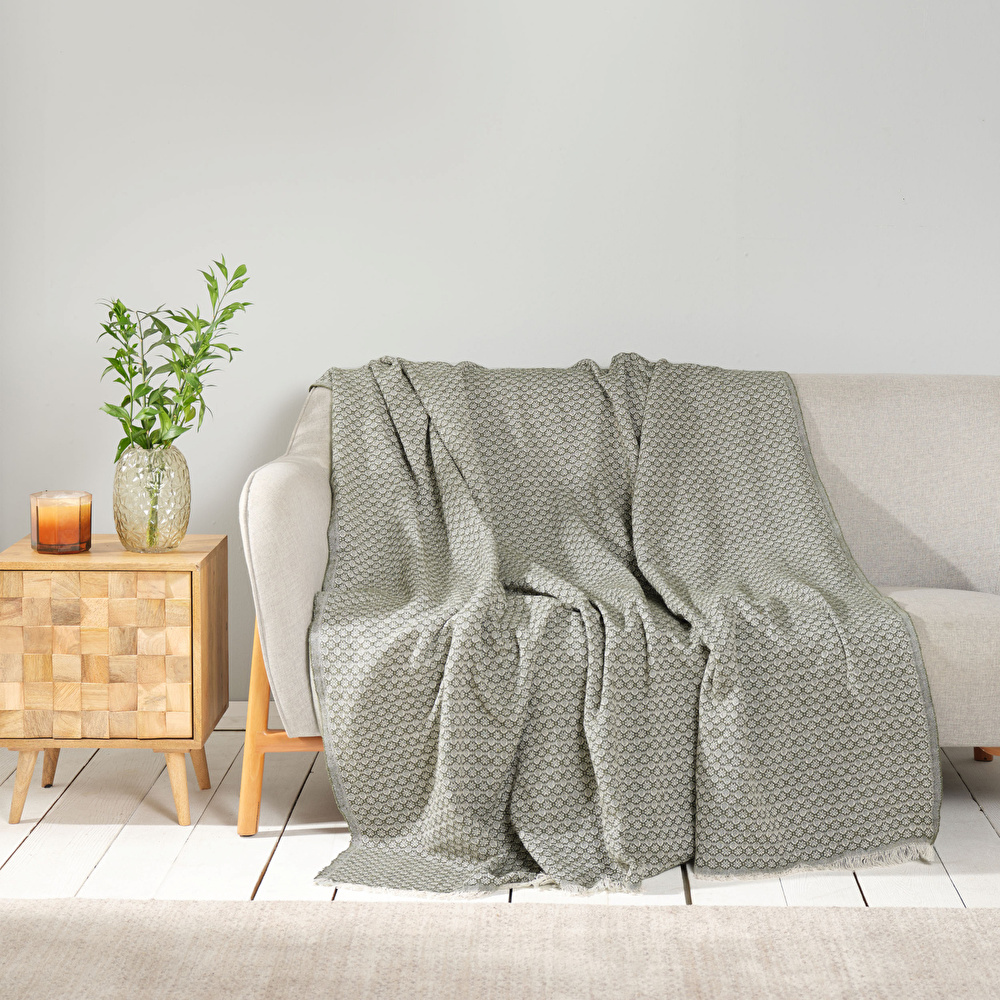 Karaca Home Bety Haki Koltuk Örtüsü 170 cm x 210 cm görseli 1