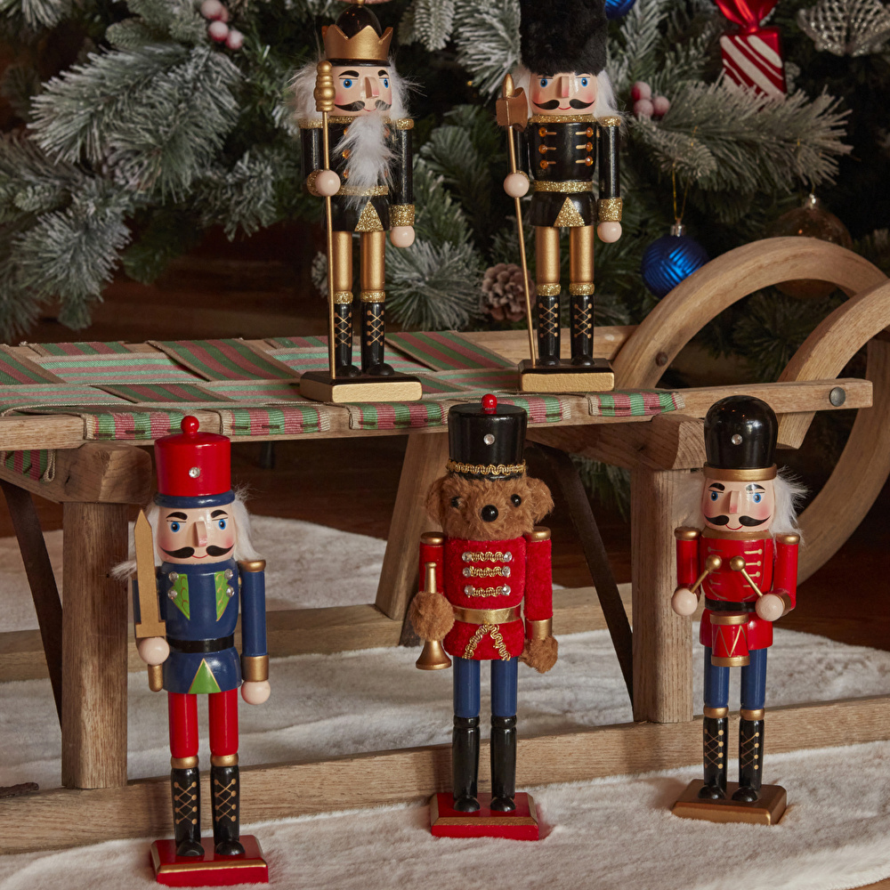 Karaca Home New Year Yılbaşı  Nutcracker With Gold Hat 25 cm görseli 3