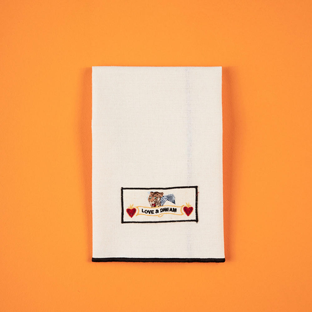 Karaca Home x 2Wins Love and Dream Tiger Nakışlı Peçete 40x40 cm görseli 2