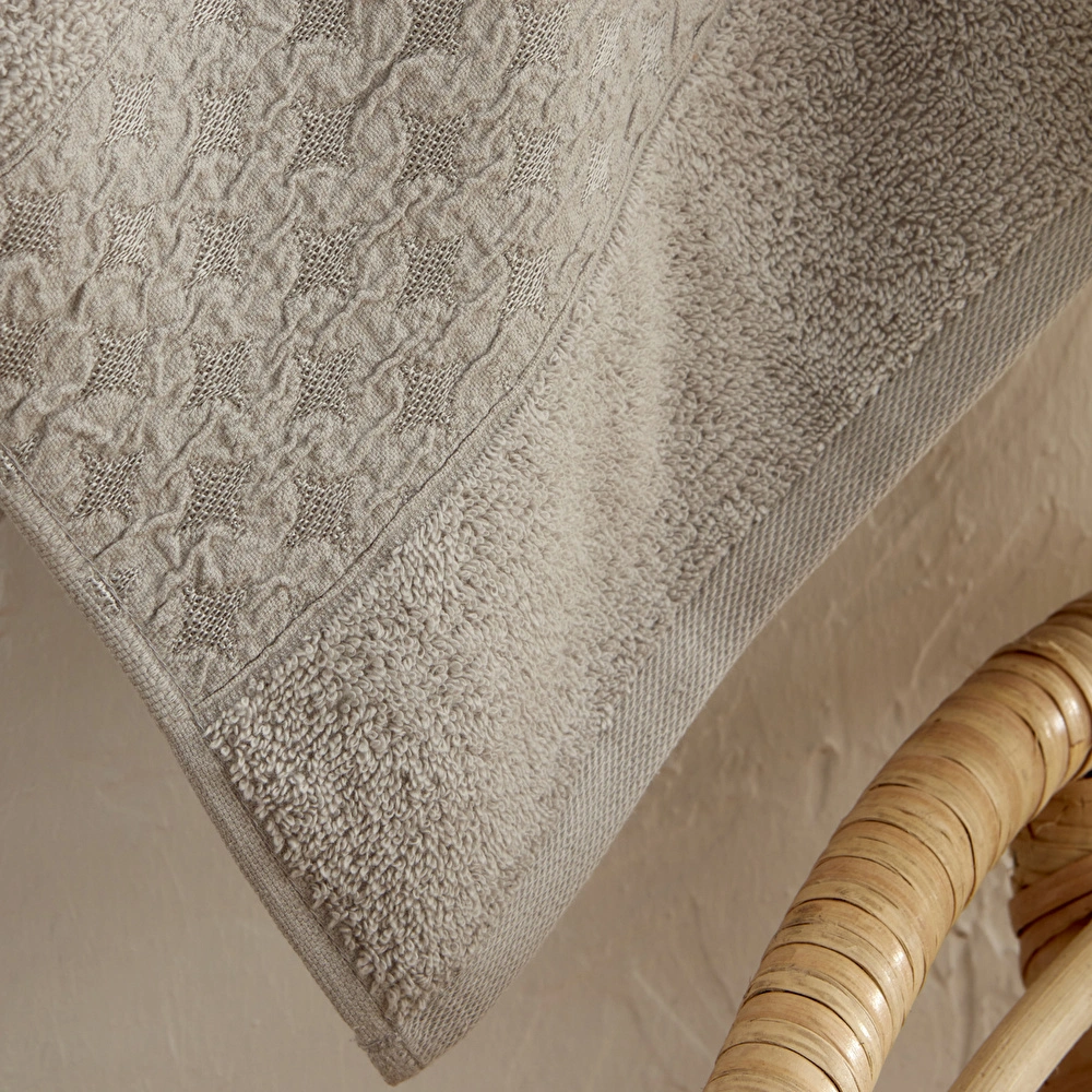 Karaca Home Pery Floslu 6 Parça Aile Banyo Seti Gri-Offwhite görseli 2