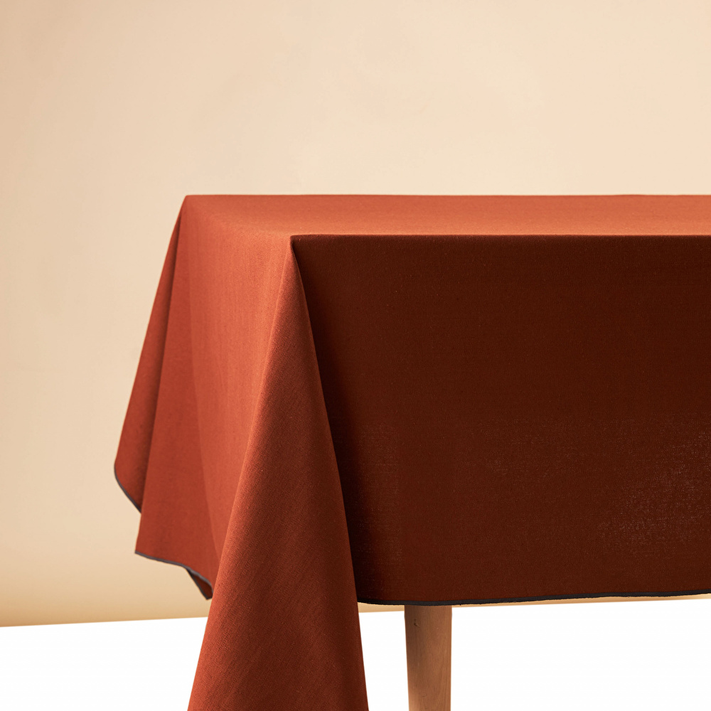 Karaca Home x 2Wins Love and Dream  Masa Örtüsü Terracota 160x260 cm görseli 2
