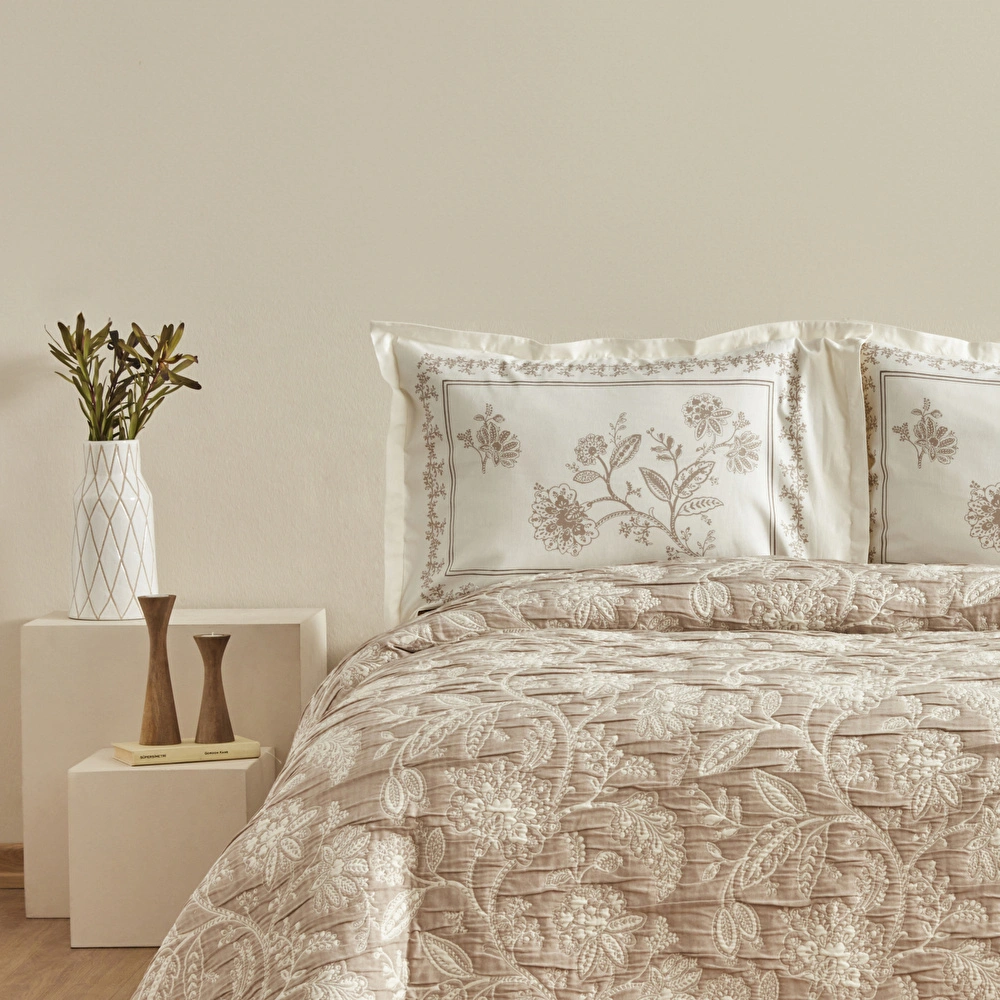 Karaca Home Clay Çift Kişilik Yatak Örtüsü Seti Bej görseli 3