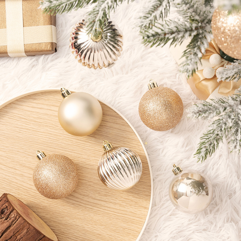 Karaca 17'li Set Top Ağaç Süsü Gold 6 cm görseli 3