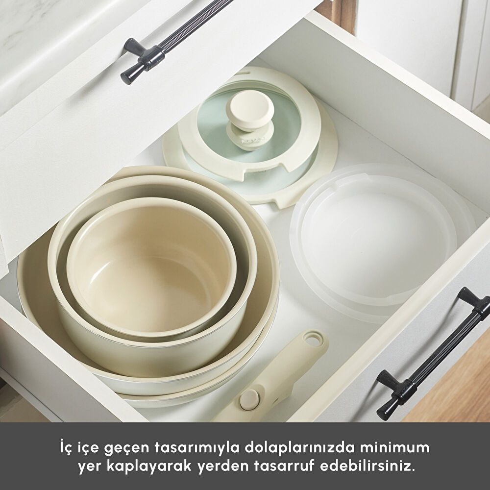 Karaca x Refika Swiss Crystal Almond Cream Easy Clip 9 Parça Tencere Wok ve Tava Seti thumbnail 3