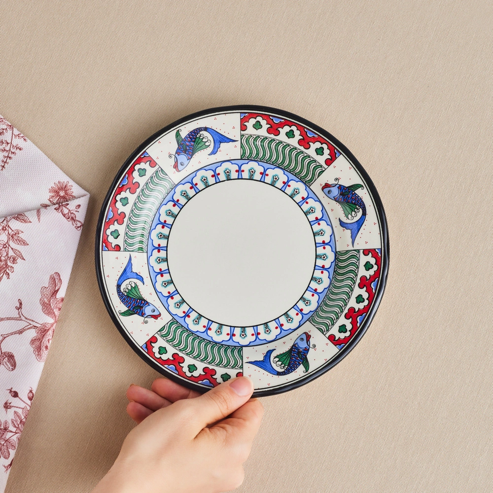 Karaca x Ömür Akkor İznik Balık Pasta Tabağı 21 cm görseli 4