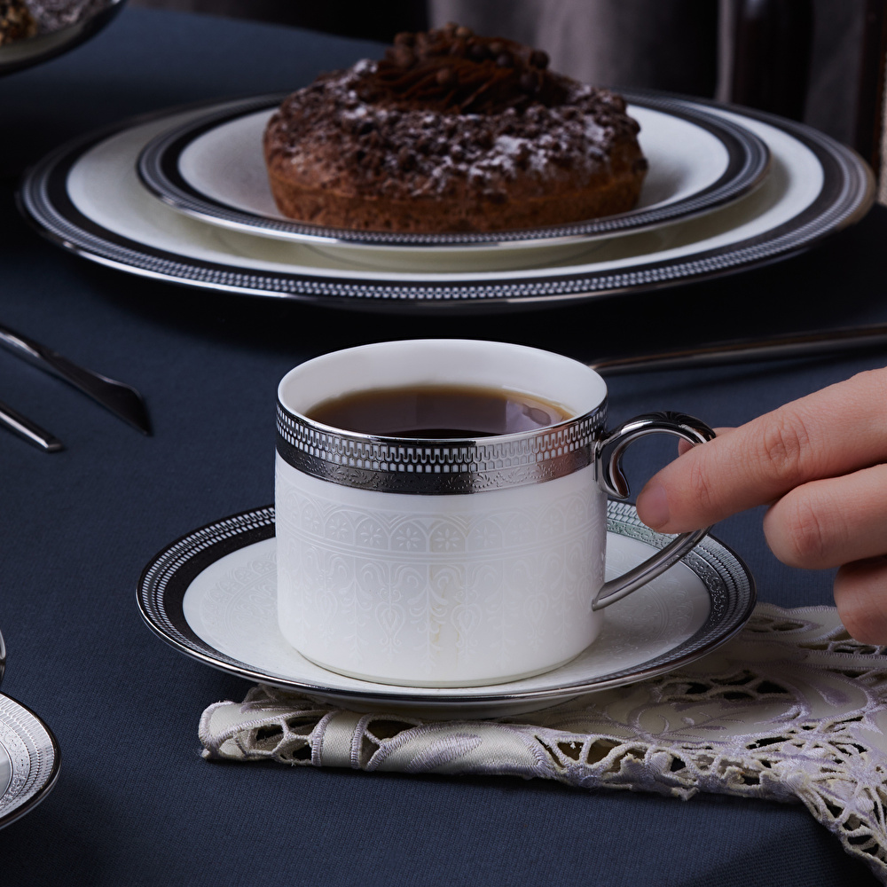 Karaca Royal Bone Kate 2 Kişilik Çay Fincan Takımı thumbnail 4