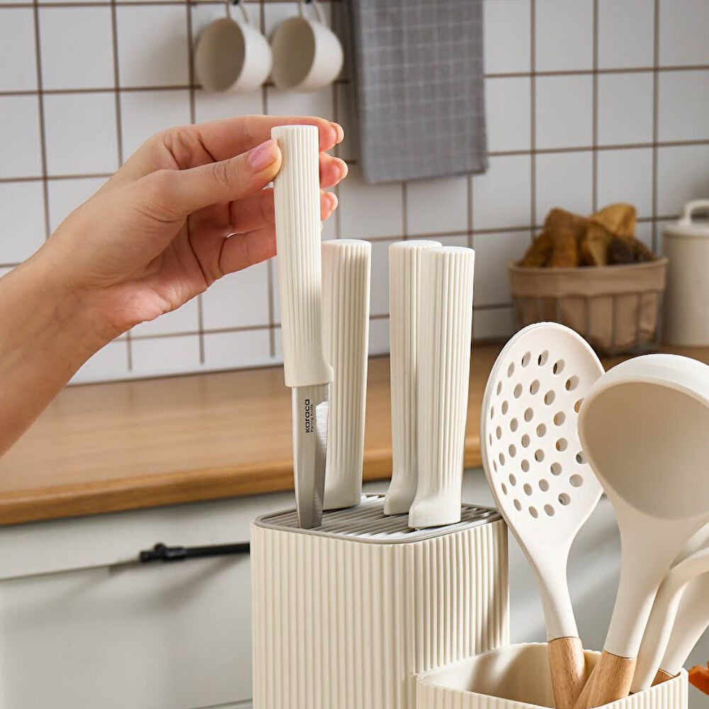 Karaca Massimo Kesme Tahtası ve Servis Setli 12 Parça Bıçak Seti Krem thumbnail 6