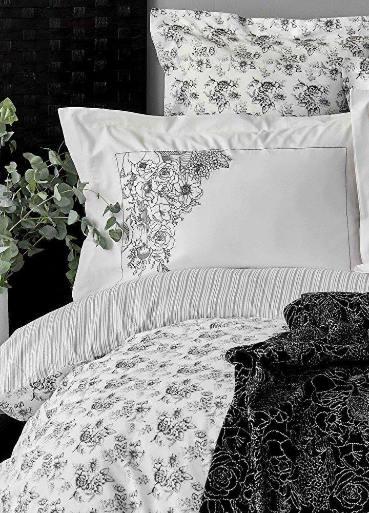 Karaca Home Brave Silver Gold 7 Parça Çift Kişilik Nish Set görseli 2