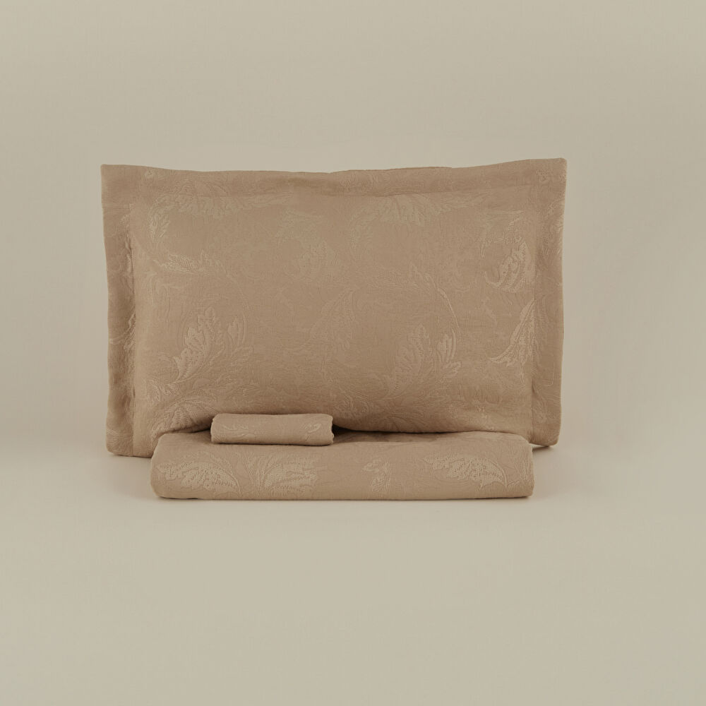 Karaca Home Olivia Çift Kişilik Yatak Örtüsü Seti Bej thumbnail 7