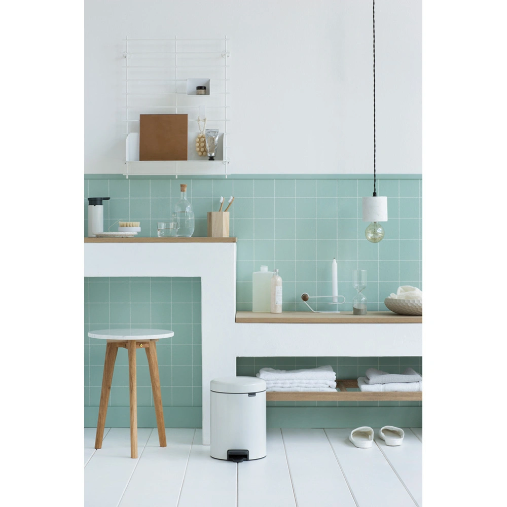 Brabantia Newicon White Pedallı Çöp Kutusu 5 lt görseli 1