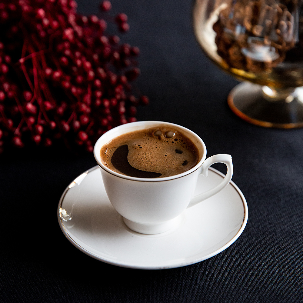 Karaca Elicia 6 Kişilik Kahve Fincan Takımı 80 ml görseli 1