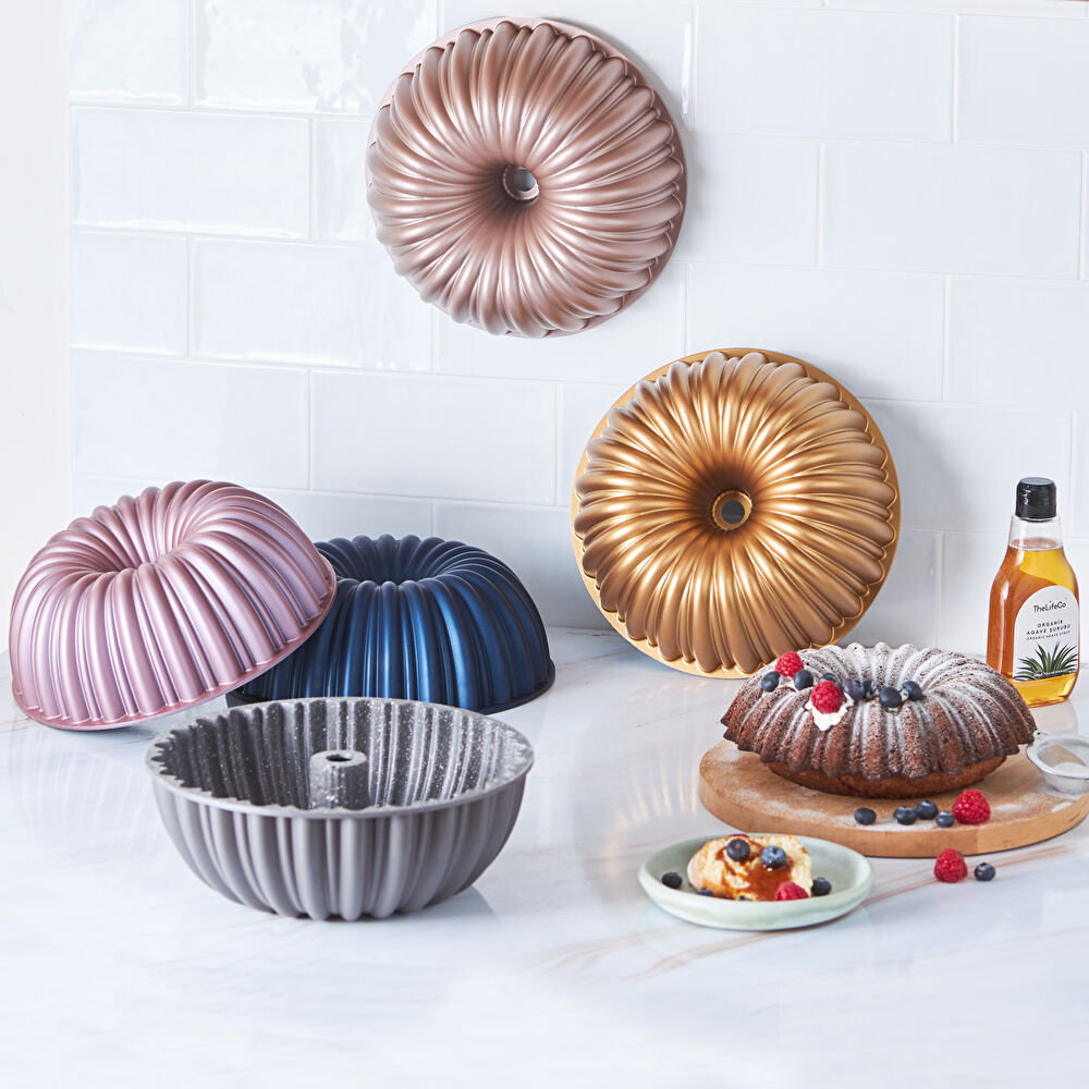 Karaca Cake Pro Dilimli Pembe Döküm Kek Kalıbı thumbnail 7