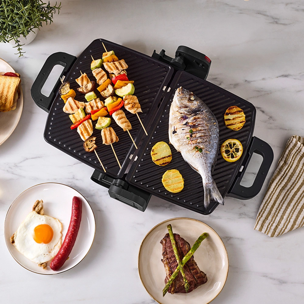 Karaca Future 4 Dilim Kapasiteli Tost Makinesi Shiny Black 1800W görseli 4