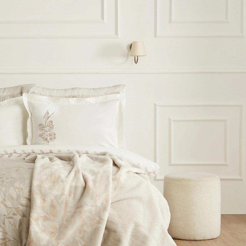 Karaca Home Gardenia 8 Parça Çeyiz Seti Bakır görseli 2