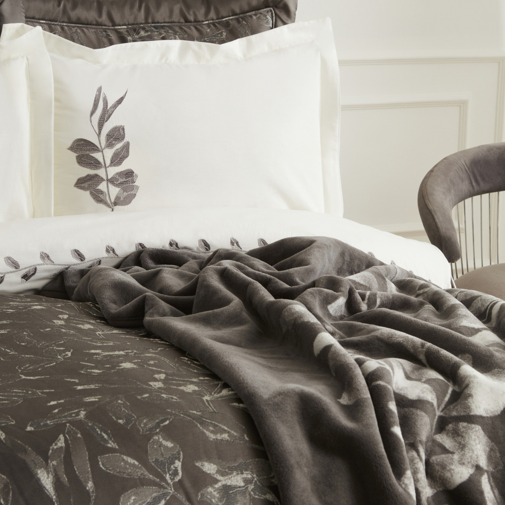 Karaca Home Gardenia 8 Parça Çeyiz Seti Antrasit görseli 5
