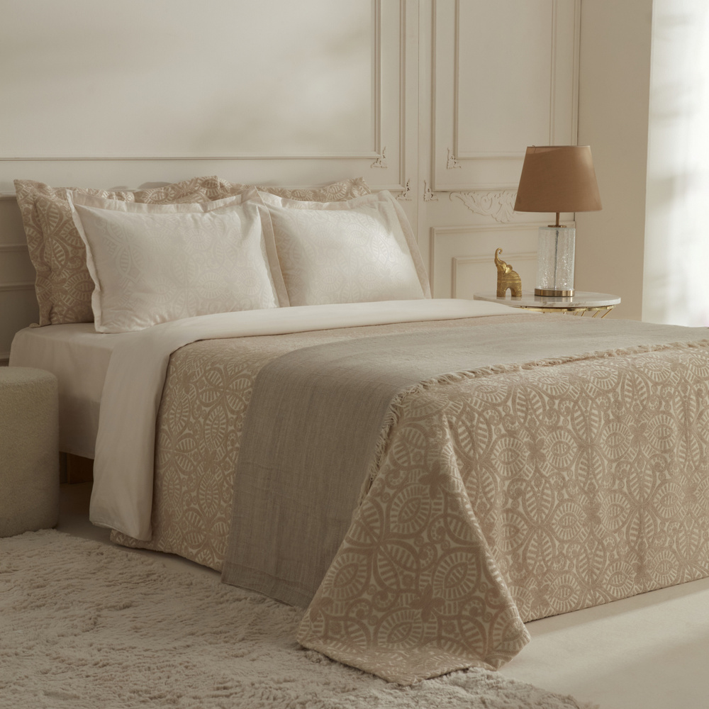 Karaca Home Megan 8 Parça Çeyiz Seti Gold görseli 2