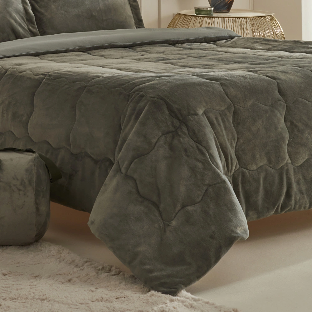 Karaca Home Flufy Çift Kişilik Soft Dream Comfort Set/Uyku Seti Haki görseli 2