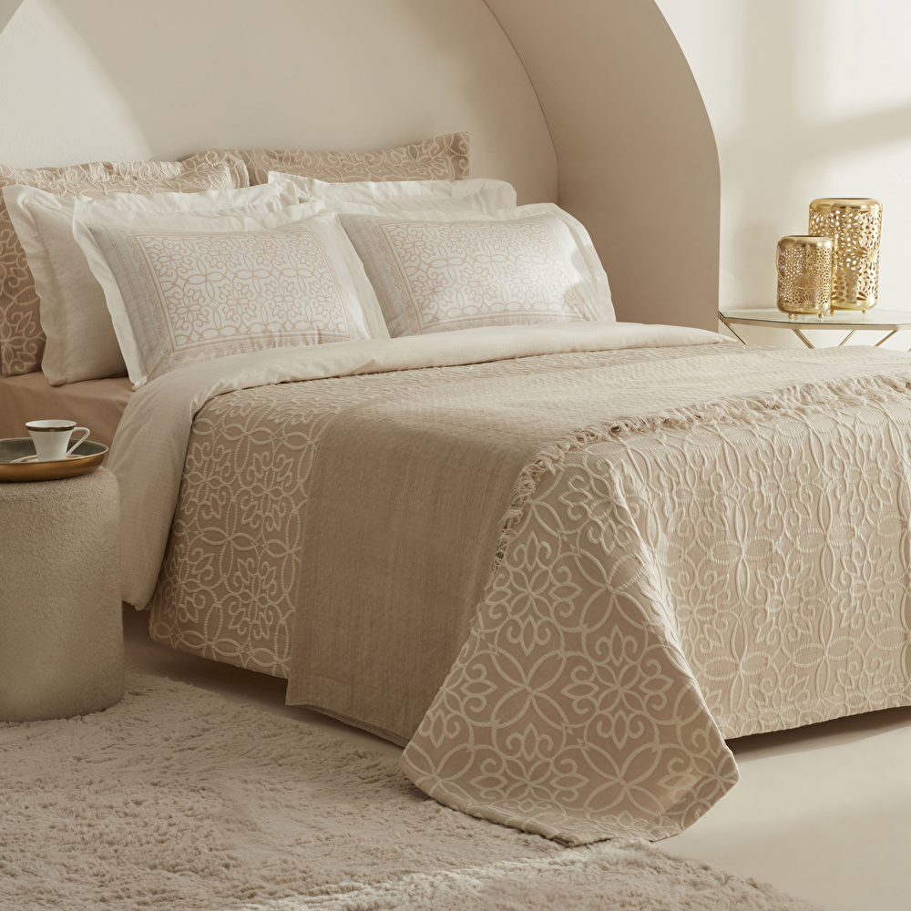 Karaca Home Eleni 8 Parça Çeyiz Seti Gold görseli 3