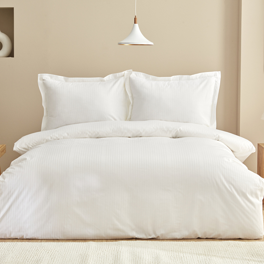 Karaca Home Uniq %100 Pamuk Saten King Size Nevresim Takımı Beyaz görseli 1
