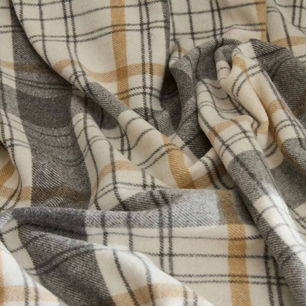 Karaca Home Flanel Throw Tv Battaniyesi Bej/Siyah görseli 2
