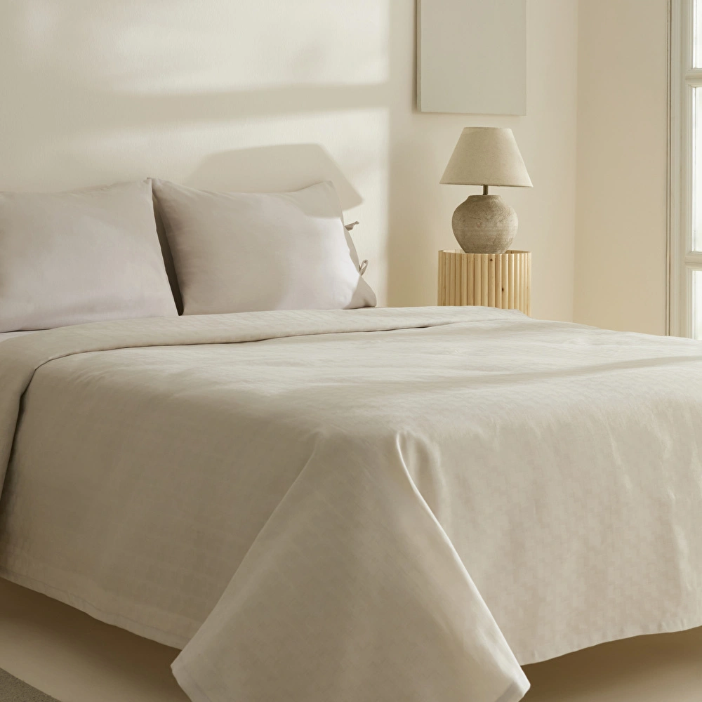 Karaca Home Sarra Britli Bambu Çift Kişilik Pike Takımı Taş görseli 7