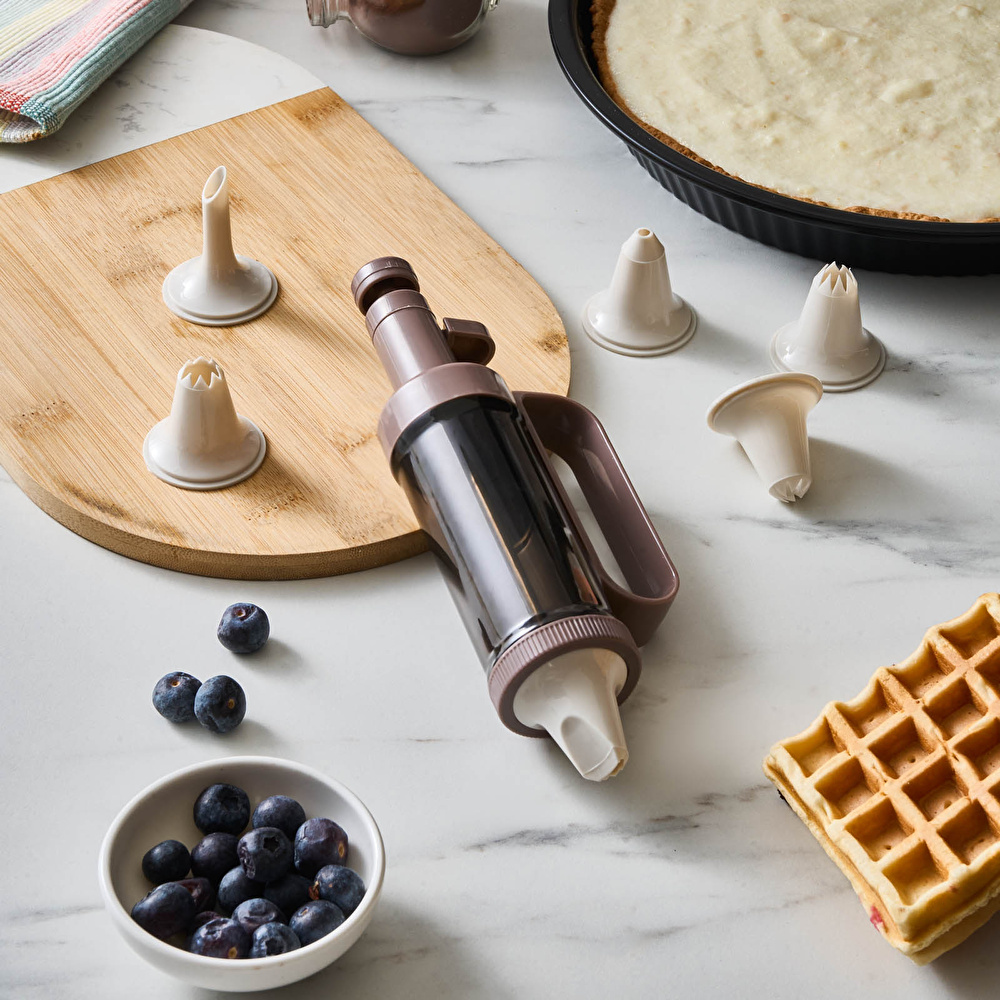 Crick Crack Harmony Pasta Süsleme Aparatı görseli 1