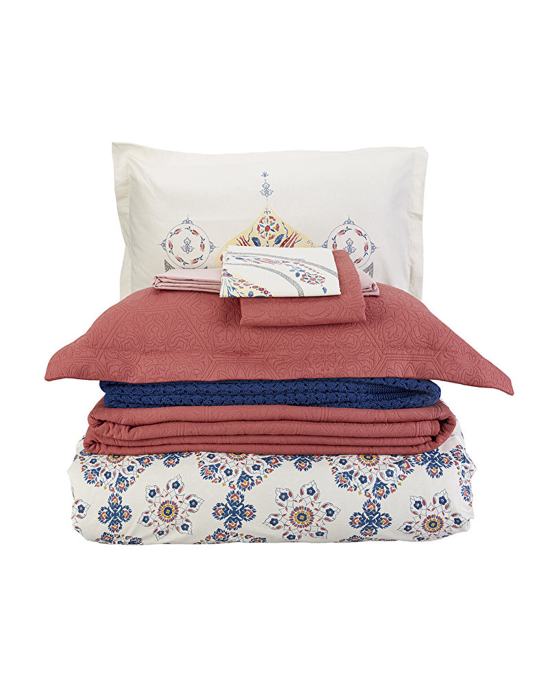Karaca Home Semavi Bordo Çift Kişilik Rnf 8 Parça Winter Set görseli 5